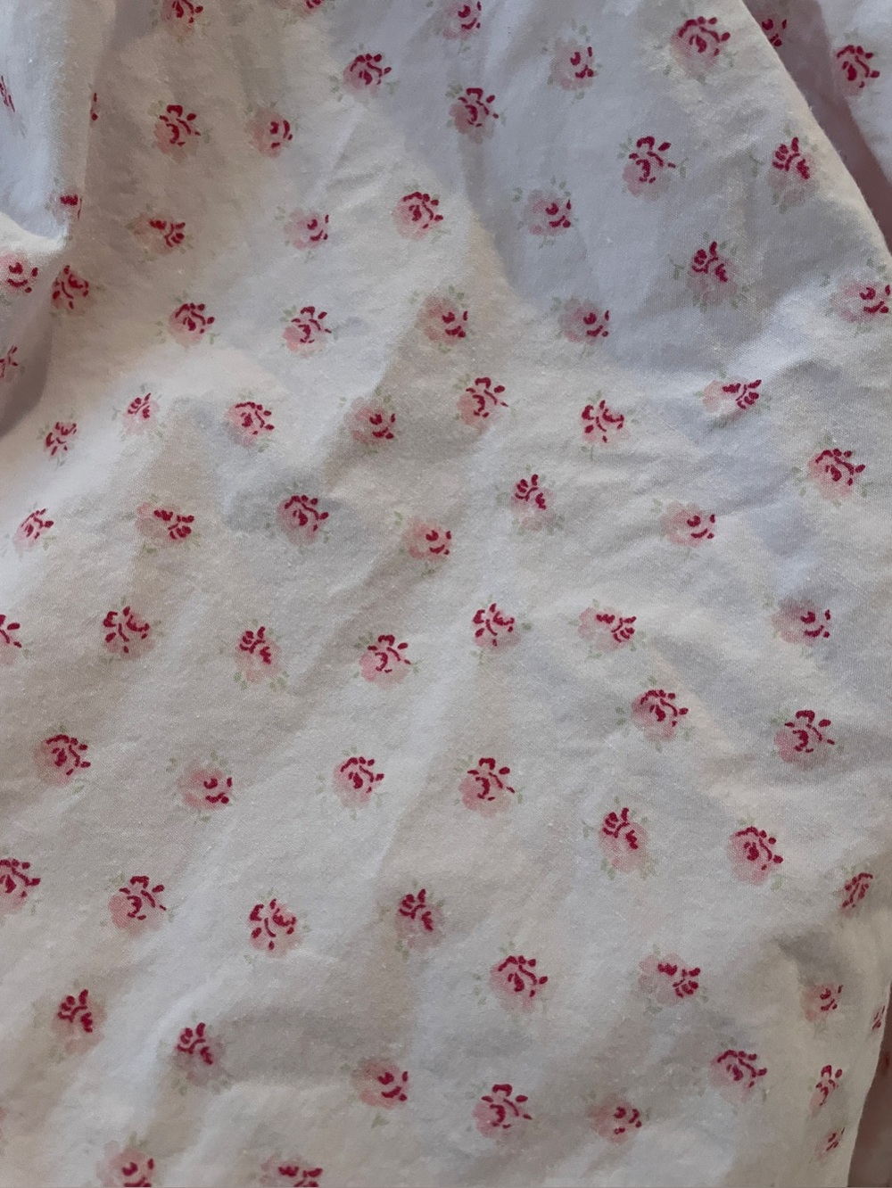 Shabby Chic Mini Roses Queen Sheet set - Picture 2 of 7